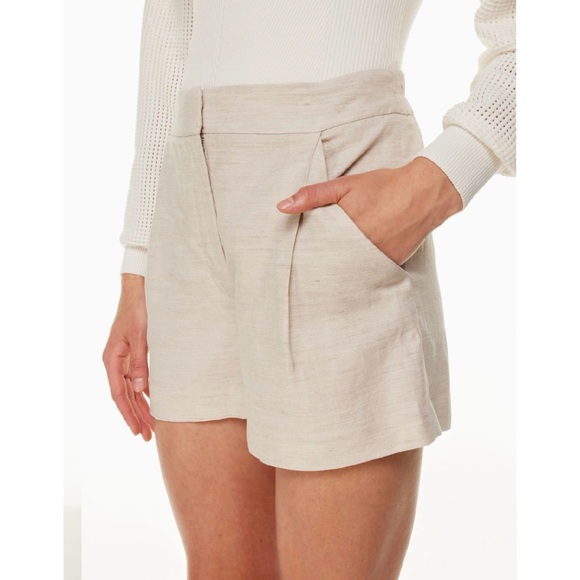 Aritzia Pants - Aritzia Wilfred Fable Linen Short 3” Natural Ecru Size 4